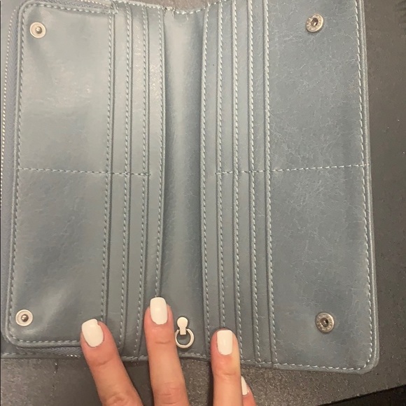 Matt & Nat Grey Wallet - Picture 2 of 3